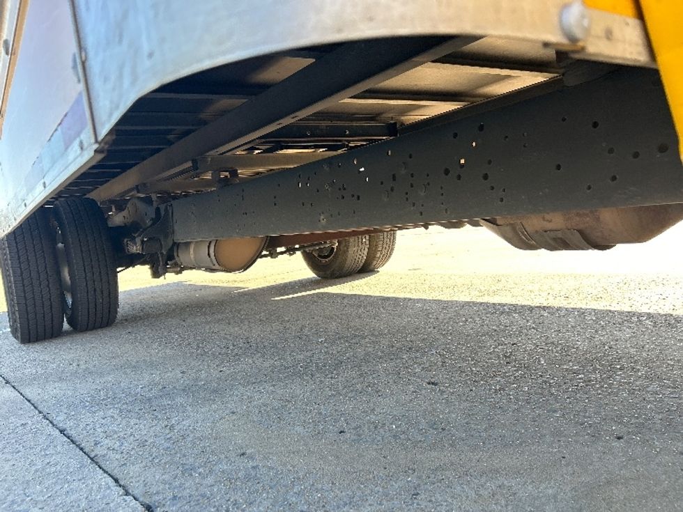 Light Duty Box Truck-Light and Medium Duty Trucks-Ford-2022-E350-Nashville (Mount Juliet)-TN-92,175\n\t\tmiles-$ 30,000 - Image 14