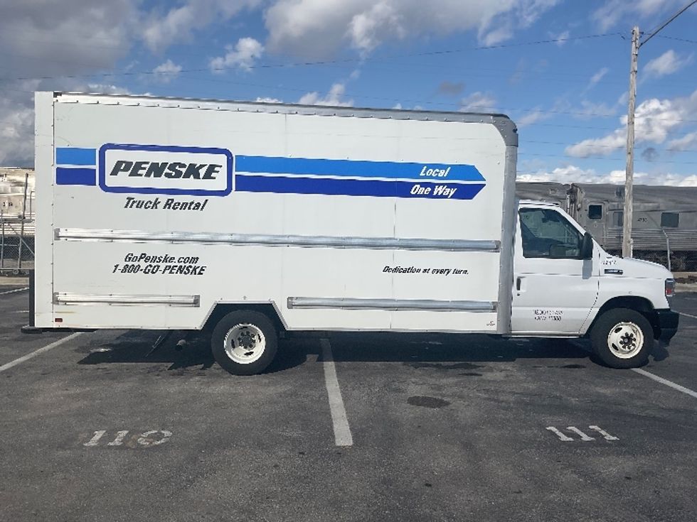 Light Duty Box Truck-Light and Medium Duty Trucks-Ford-2022-E350-Nashville-TN-77,558\n\t\tmiles-$ 36,250 - Image 15