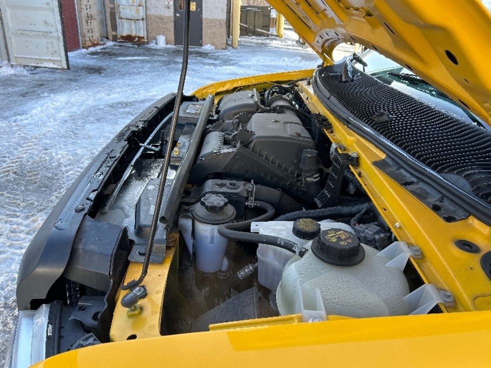 Light Duty Box Truck-Light and Medium Duty Trucks-Ford-2022-E350-Nashville-TN-87,986\n\t\tmiles-$ 30,500 - Image 21