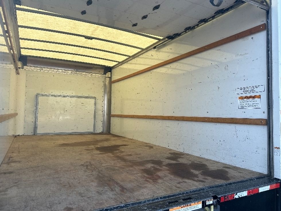 Light Duty Box Truck-Light and Medium Duty Trucks-Ford-2022-E350-National City-CA-156,438\n\t\tmiles-$ 20,750 - Image 11