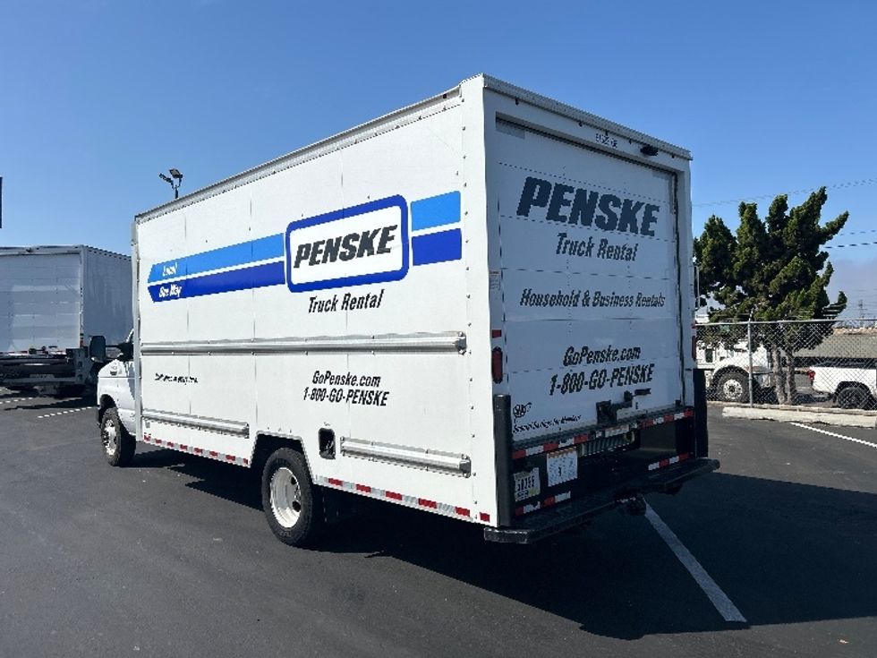 Light Duty Box Truck-Light and Medium Duty Trucks-Ford-2022-E350-National City-CA-156,438\n\t\tmiles-$ 20,750 - Image 6