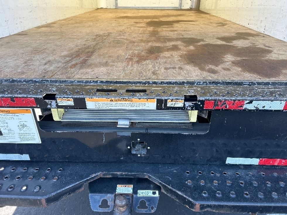 Light Duty Box Truck-Light and Medium Duty Trucks-Ford-2022-E350-National City-CA-156,438\n\t\tmiles-$ 20,750 - Image 9