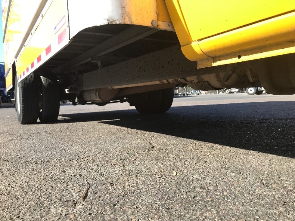 Light Duty Box Truck-Light and Medium Duty Trucks-Ford-2022-E350-National City-CA-95,143\n\t\tmiles-$ 29,250 - Image 14