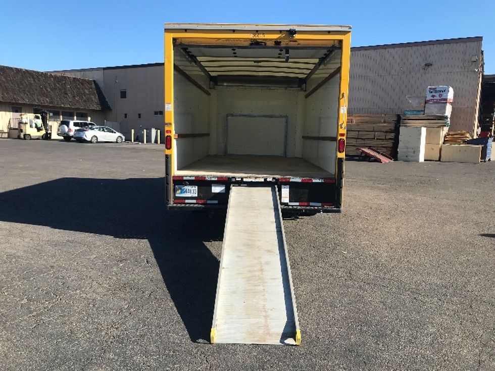 Light Duty Box Truck-Light and Medium Duty Trucks-Ford-2022-E350-National City-CA-95,143\n\t\tmiles-$ 29,250 - Image 9