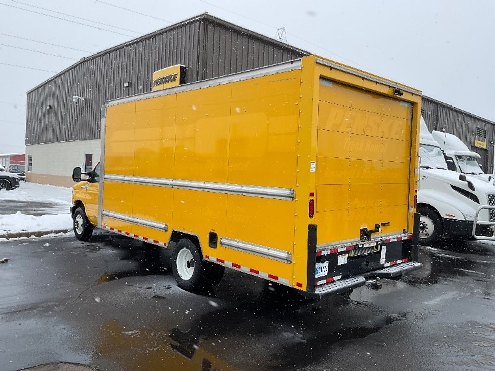 Light Duty Box Truck-Light and Medium Duty Trucks-Ford-2022-E350-Neenah-WI-92,045\n\t\tmiles-$ 29,250 - Image 6