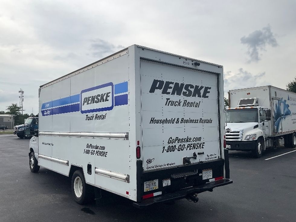 Light Duty Box Truck-Light and Medium Duty Trucks-Ford-2022-E350-New Castle-DE-105,632\n\t\tmiles-$ 28,500 - Image 6