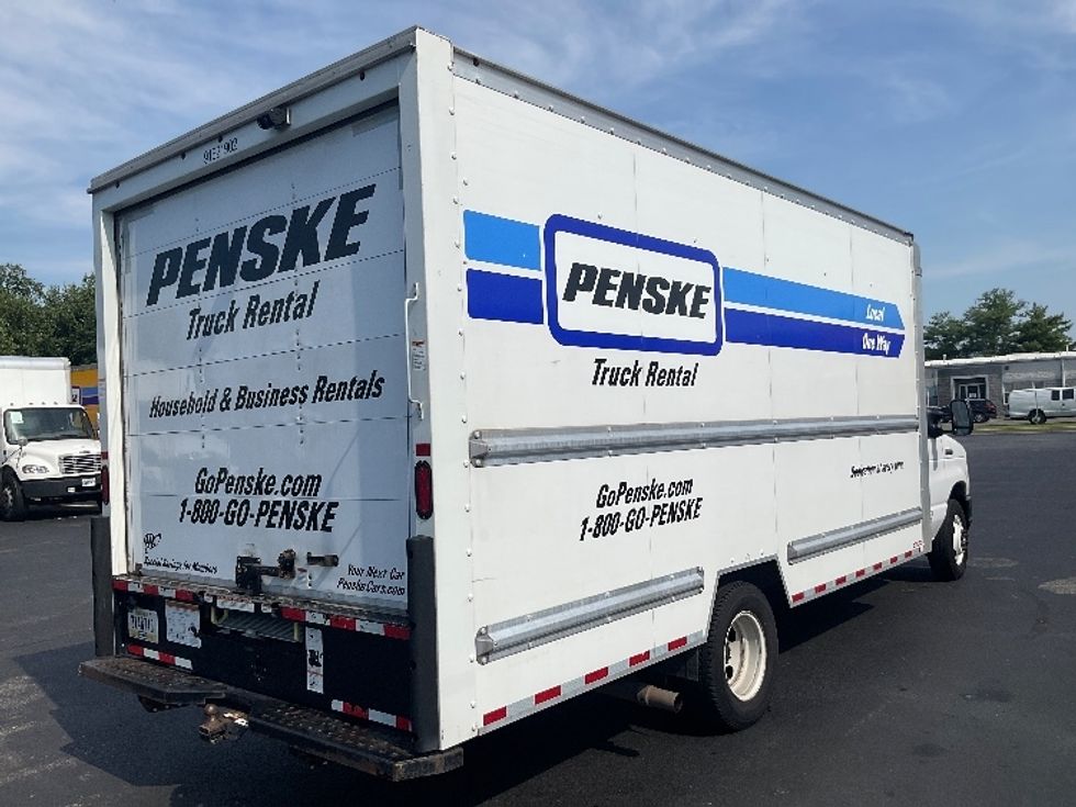 Light Duty Box Truck-Light and Medium Duty Trucks-Ford-2022-E350-New Castle-DE-110,856\n\t\tmiles-$ 27,750 - Image 12