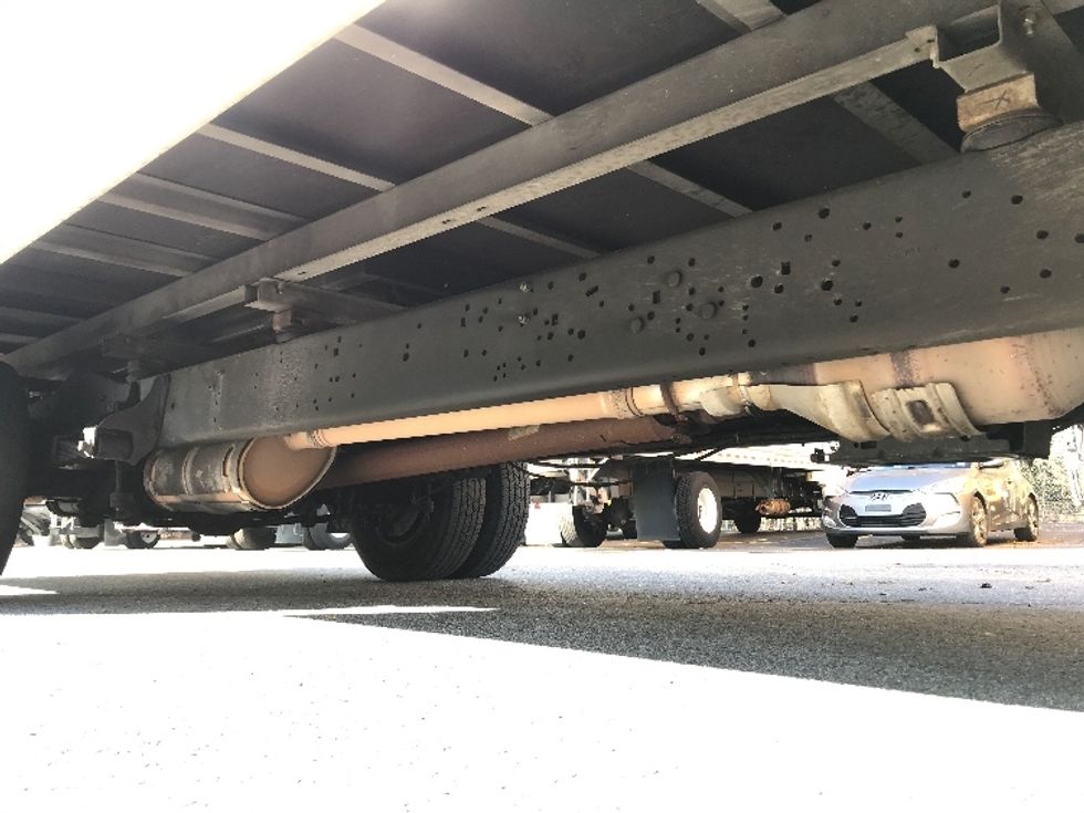 Light Duty Box Truck-Light and Medium Duty Trucks-Ford-2022-E350-Norcross-GA-82,893\n\t\tmiles-$ 39,750 - Image 14