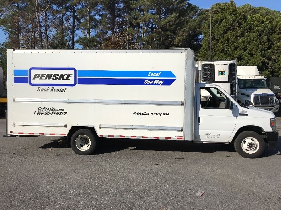 Light Duty Box Truck-Light and Medium Duty Trucks-Ford-2022-E350-Norcross-GA-82,893\n\t\tmiles-$ 39,750 - Image 15