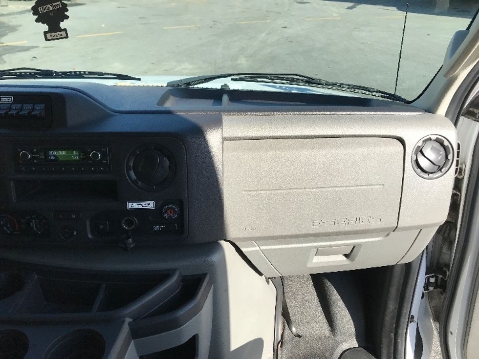Light Duty Box Truck-Light and Medium Duty Trucks-Ford-2022-E350-Norcross-GA-82,893\n\t\tmiles-$ 39,750 - Image 21
