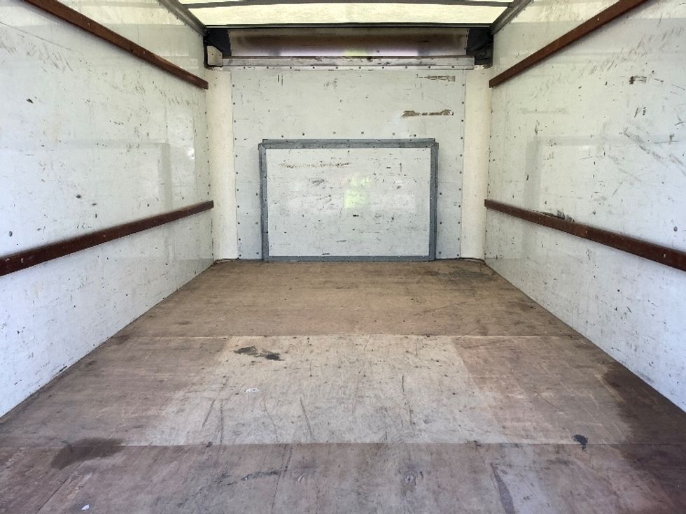 Light Duty Box Truck-Light and Medium Duty Trucks-Ford-2022-E350-Norfolk-VA-96,483\n\t\tmiles-$ 33,250 - Image 10