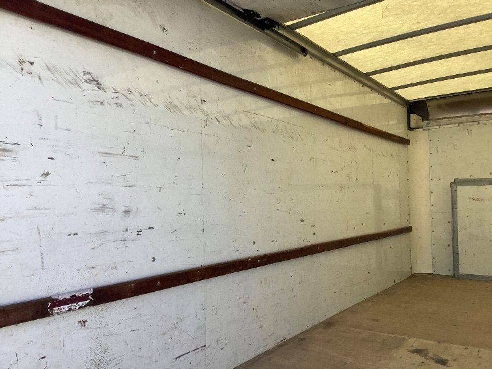 Light Duty Box Truck-Light and Medium Duty Trucks-Ford-2022-E350-Norfolk-VA-96,483\n\t\tmiles-$ 33,250 - Image 11