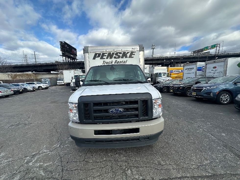 Light Duty Box Truck-Light and Medium Duty Trucks-Ford-2022-E350-North Bergen-NJ-106,634\n\t\tmiles-$ 29,000 - Image 2