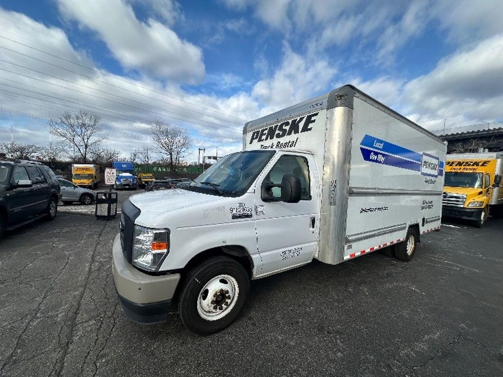 Light Duty Box Truck-Light and Medium Duty Trucks-Ford-2022-E350-North Bergen-NJ-106,634\n\t\tmiles-$ 29,000 - Image 3