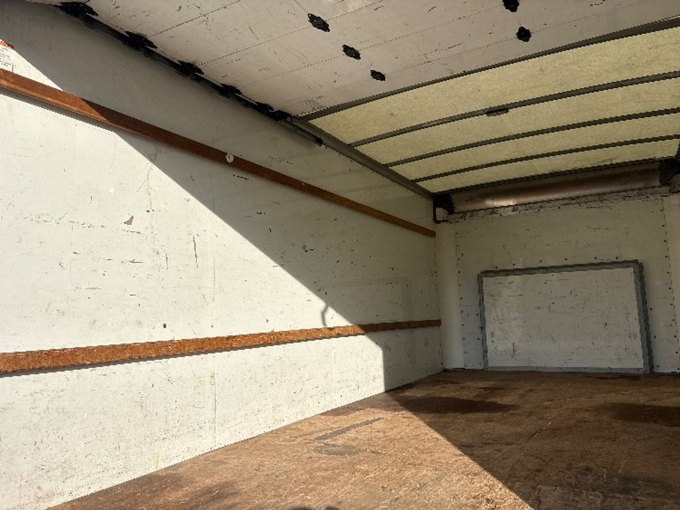 Light Duty Box Truck-Light and Medium Duty Trucks-Ford-2022-E350-North Bergen-NJ-127,550\n\t\tmiles-$ 26,250 - Image 11