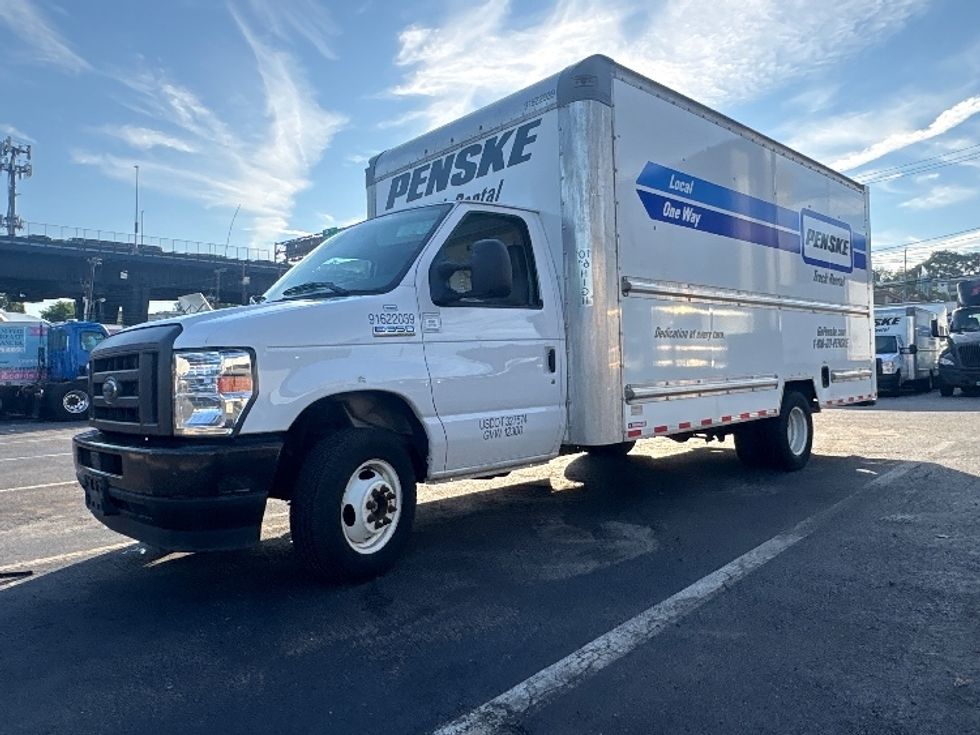 Light Duty Box Truck-Light and Medium Duty Trucks-Ford-2022-E350-North Bergen-NJ-127,550\n\t\tmiles-$ 26,250 - Image 3