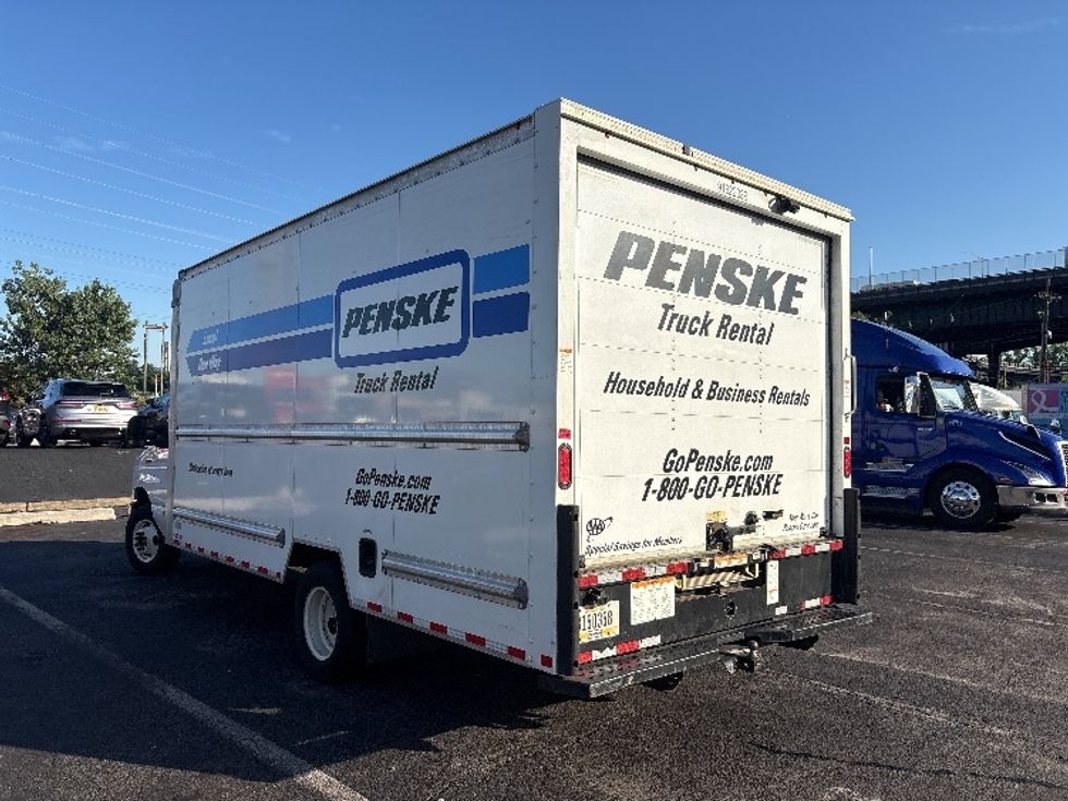 Light Duty Box Truck-Light and Medium Duty Trucks-Ford-2022-E350-North Bergen-NJ-127,550\n\t\tmiles-$ 26,250 - Image 6
