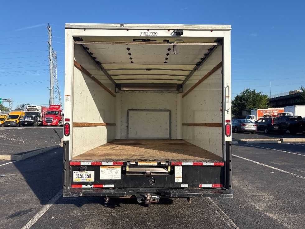 Light Duty Box Truck-Light and Medium Duty Trucks-Ford-2022-E350-North Bergen-NJ-127,550\n\t\tmiles-$ 26,250 - Image 8