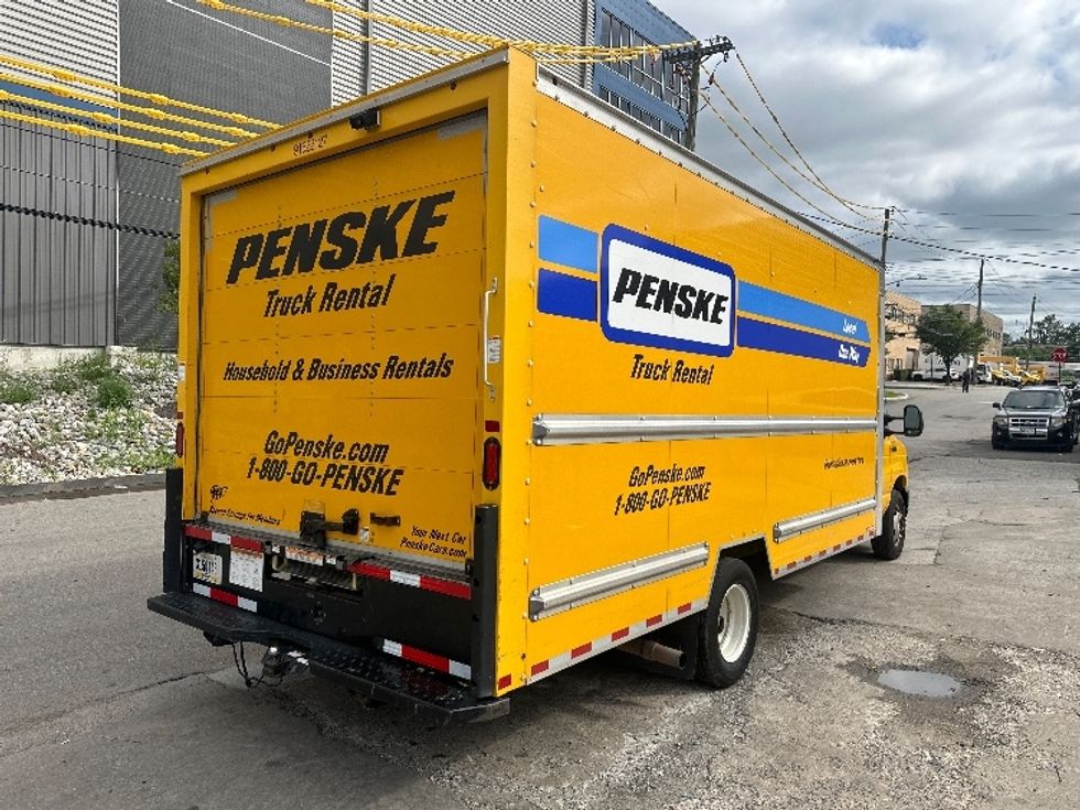 Light Duty Box Truck-Light and Medium Duty Trucks-Ford-2022-E350-North Bergen-NJ-151,663\n\t\tmiles-$ 18,750 - Image 13