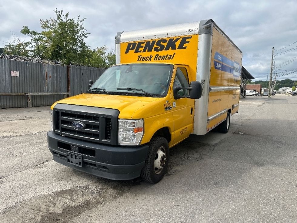 Light Duty Box Truck-Light and Medium Duty Trucks-Ford-2022-E350-North Bergen-NJ-151,663\n\t\tmiles-$ 18,750 - Image 3