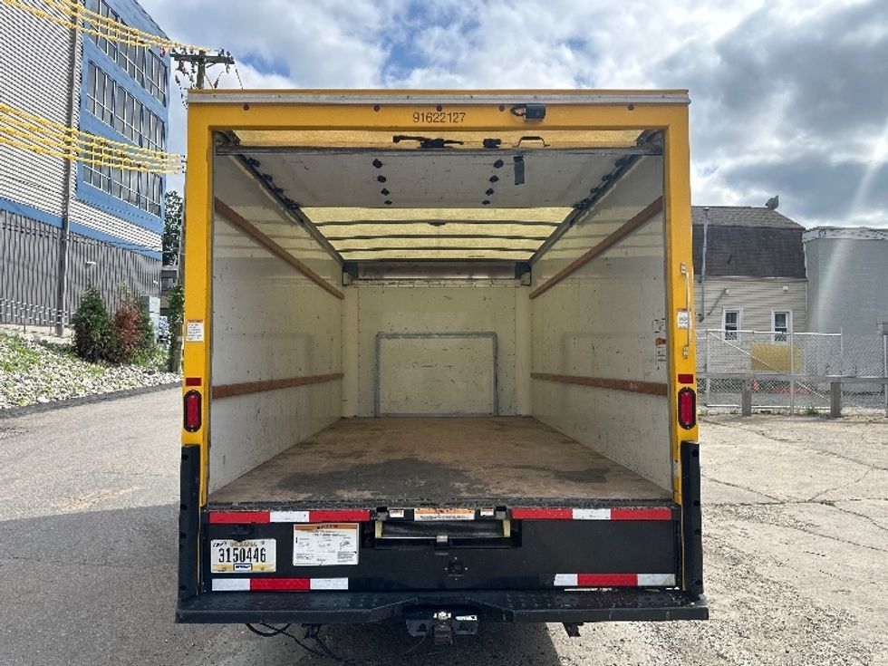Light Duty Box Truck-Light and Medium Duty Trucks-Ford-2022-E350-North Bergen-NJ-151,663\n\t\tmiles-$ 18,750 - Image 8