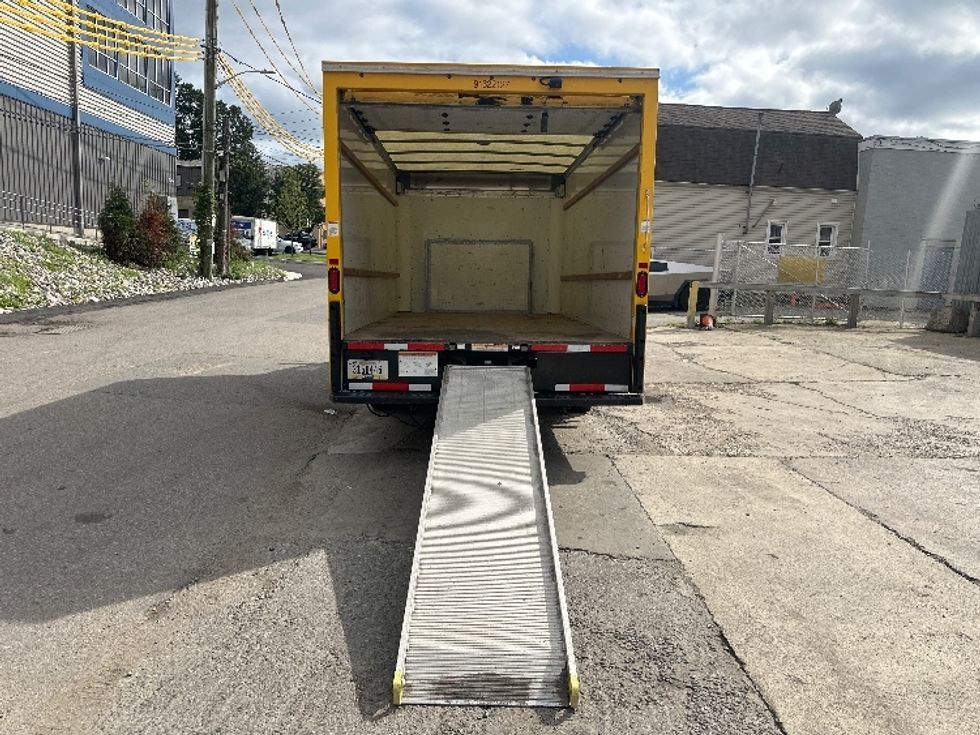 Light Duty Box Truck-Light and Medium Duty Trucks-Ford-2022-E350-North Bergen-NJ-151,663\n\t\tmiles-$ 18,750 - Image 9