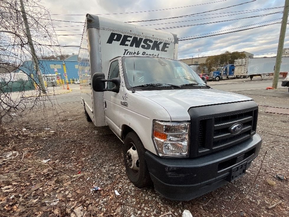 Light Duty Box Truck-Light and Medium Duty Trucks-Ford-2022-E350-North Bergen-NJ-78,037\n\t\tmiles-$ 38,000 - Image 1