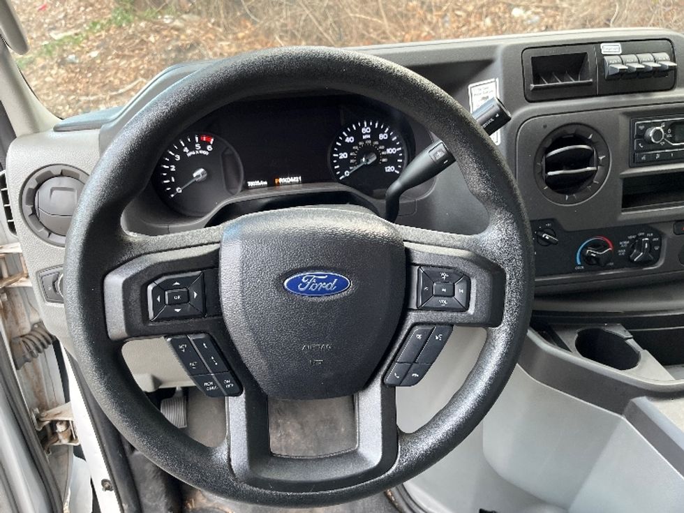 Light Duty Box Truck-Light and Medium Duty Trucks-Ford-2022-E350-North Bergen-NJ-78,037\n\t\tmiles-$ 38,000 - Image 17
