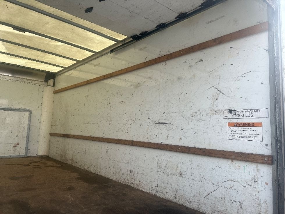 Light Duty Box Truck-Light and Medium Duty Trucks-Ford-2022-E350-North Bergen-NJ-86,675\n\t\tmiles-$ 31,500 - Image 11