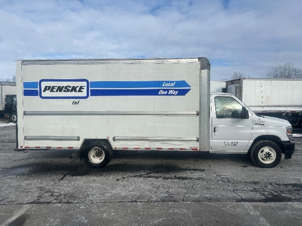 Light Duty Box Truck-Light and Medium Duty Trucks-Ford-2022-E350-North Bergen-NJ-86,675\n\t\tmiles-$ 31,500 - Image 14