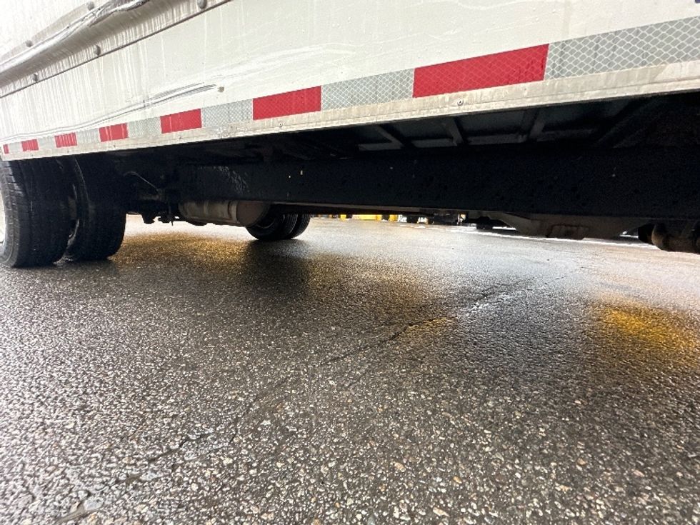 Light Duty Box Truck-Light and Medium Duty Trucks-Ford-2022-E350-North Bergen-NJ-87,097\n\t\tmiles-$ 31,250 - Image 13