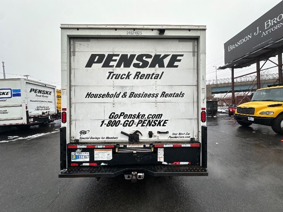 Light Duty Box Truck-Light and Medium Duty Trucks-Ford-2022-E350-North Bergen-NJ-87,097\n\t\tmiles-$ 31,250 - Image 7