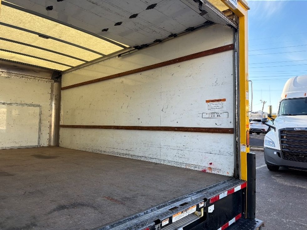 Light Duty Box Truck-Light and Medium Duty Trucks-Ford-2022-E350-North Bergen-NJ-87,124\n\t\tmiles-$ 28,500 - Image 12