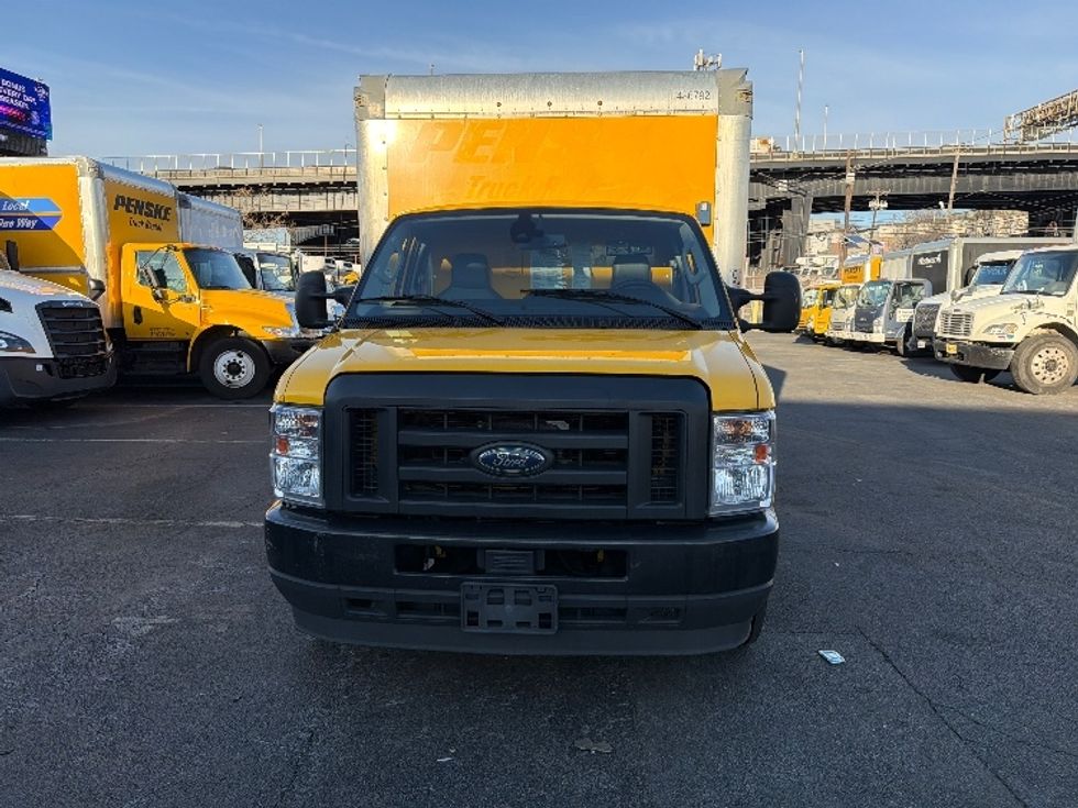 Light Duty Box Truck-Light and Medium Duty Trucks-Ford-2022-E350-North Bergen-NJ-87,124\n\t\tmiles-$ 28,500 - Image 2