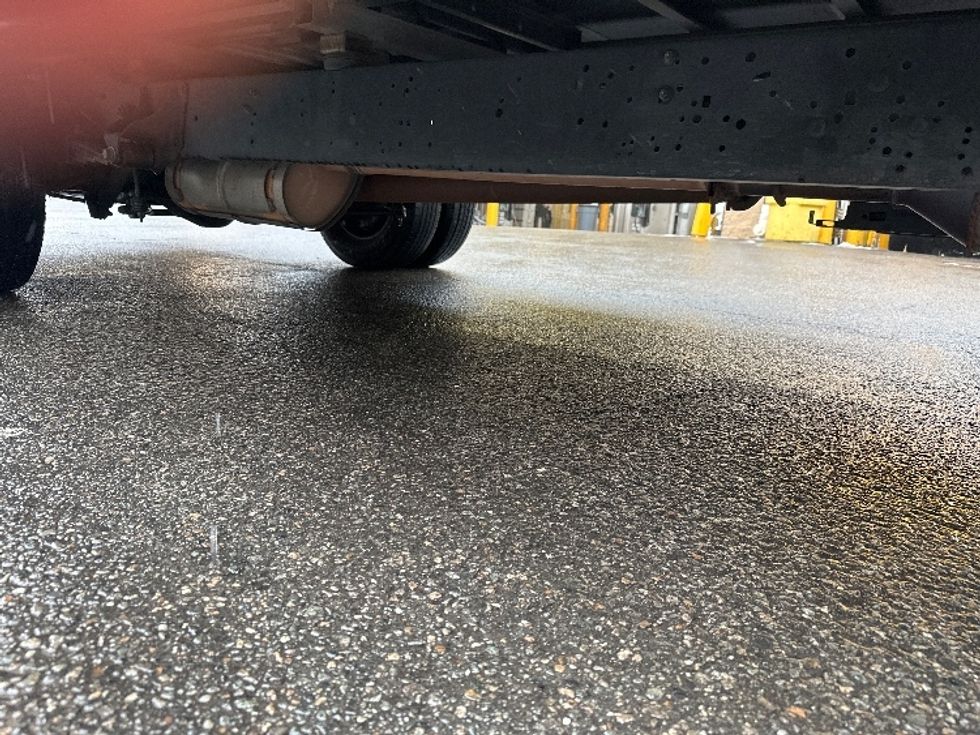 Light Duty Box Truck-Light and Medium Duty Trucks-Ford-2022-E350-North Bergen-NJ-88,584\n\t\tmiles-$ 28,250 - Image 13