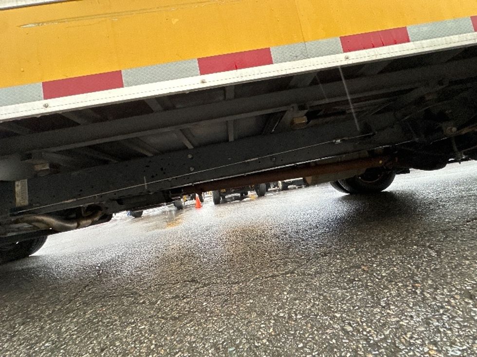 Light Duty Box Truck-Light and Medium Duty Trucks-Ford-2022-E350-North Bergen-NJ-88,584\n\t\tmiles-$ 28,250 - Image 5