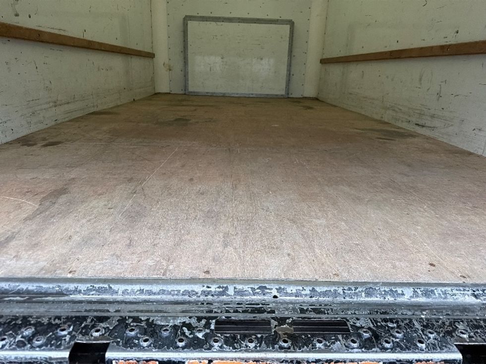 Light Duty Box Truck-Light and Medium Duty Trucks-Ford-2022-E350-North Bergen-NJ-96,362\n\t\tmiles-$ 30,250 - Image 10
