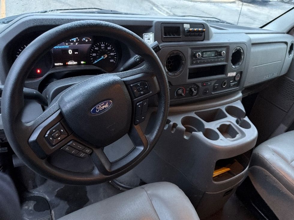 Light Duty Box Truck-Light and Medium Duty Trucks-Ford-2022-E350-North Bergen-NJ-96,362\n\t\tmiles-$ 30,250 - Image 18