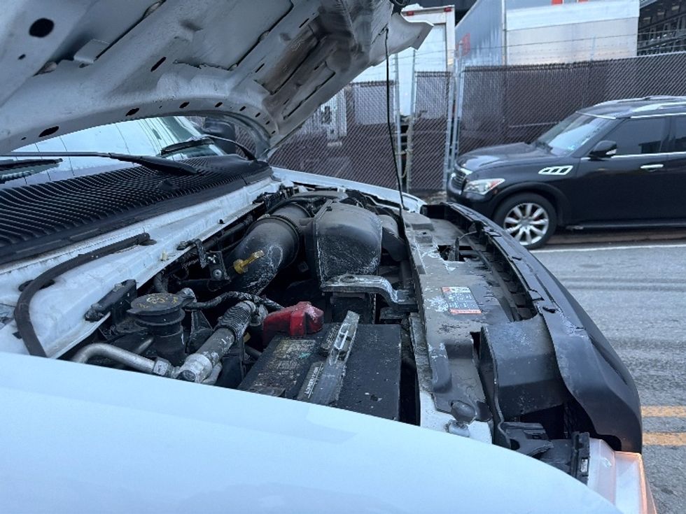 Light Duty Box Truck-Light and Medium Duty Trucks-Ford-2022-E350-North Bergen-NJ-96,362\n\t\tmiles-$ 30,250 - Image 23