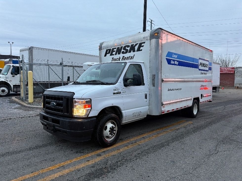 Light Duty Box Truck-Light and Medium Duty Trucks-Ford-2022-E350-North Bergen-NJ-96,362\n\t\tmiles-$ 30,250 - Image 3