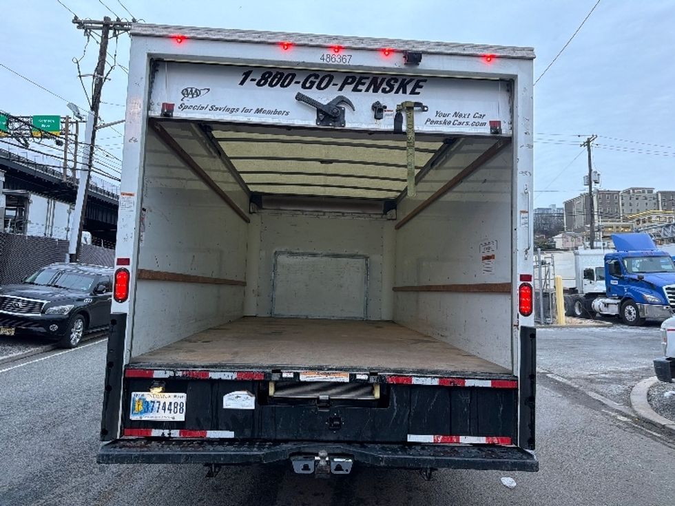 Light Duty Box Truck-Light and Medium Duty Trucks-Ford-2022-E350-North Bergen-NJ-96,362\n\t\tmiles-$ 30,250 - Image 8