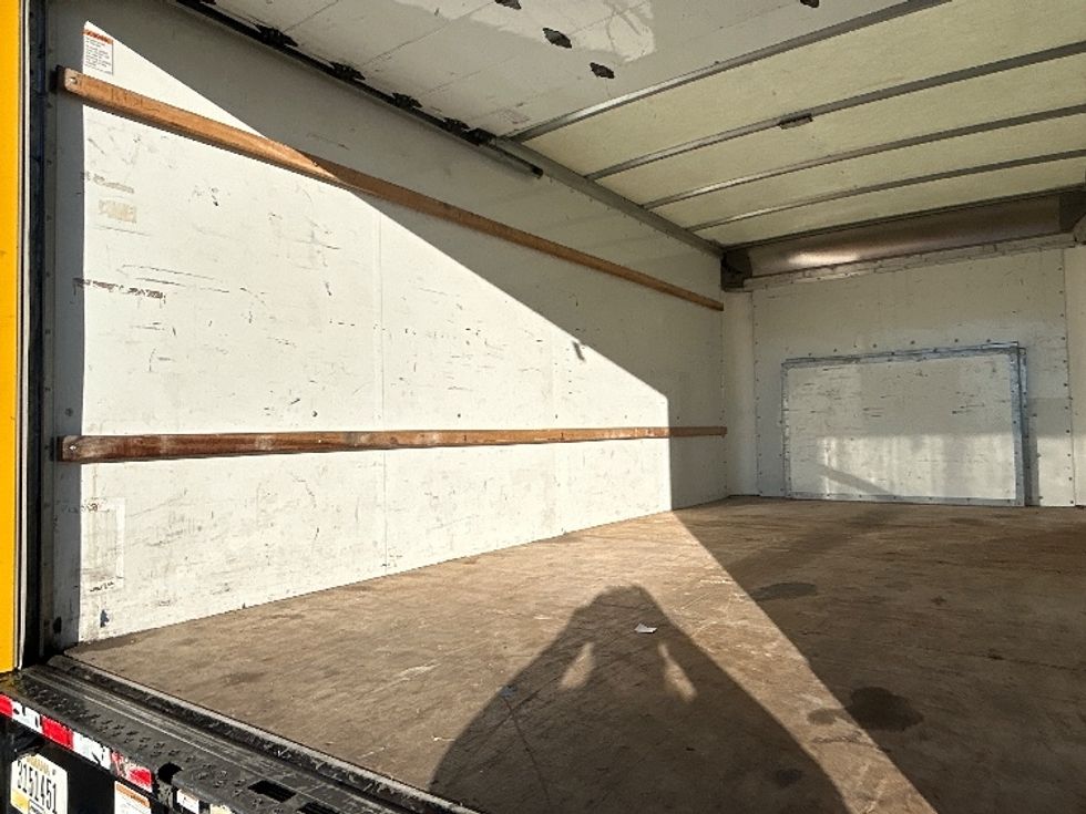Light Duty Box Truck-Light and Medium Duty Trucks-Ford-2022-E350-North Las Vegas-NV-108,841\n\t\tmiles-$ 27,750 - Image 10