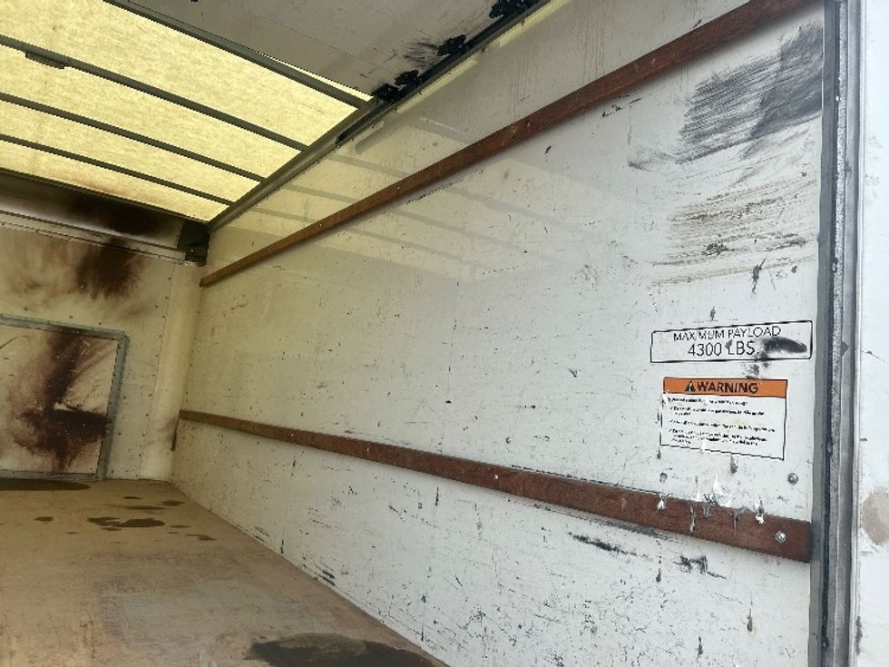 Light Duty Box Truck-Light and Medium Duty Trucks-Ford-2022-E350-Obetz-OH-75,502\n\t\tmiles-$ 32,750 - Image 12