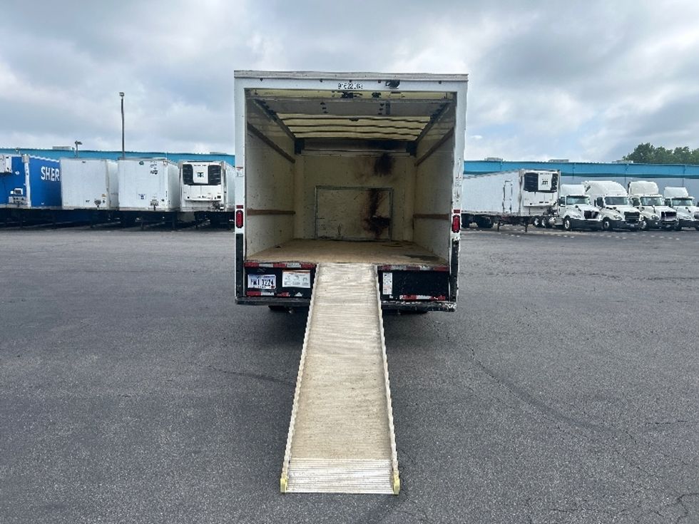 Light Duty Box Truck-Light and Medium Duty Trucks-Ford-2022-E350-Obetz-OH-75,502\n\t\tmiles-$ 32,750 - Image 9