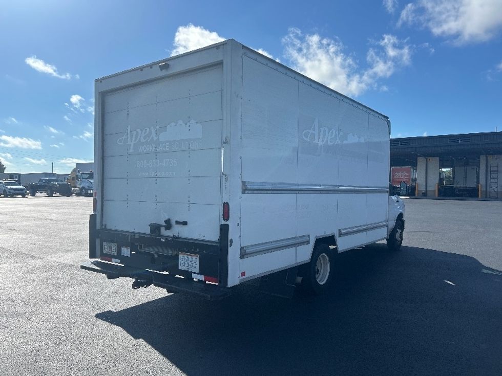 Light Duty Box Truck-Light and Medium Duty Trucks-Ford-2022-E350-Ocala-FL-106,576\n\t\tmiles-$ 29,250 - Image 12