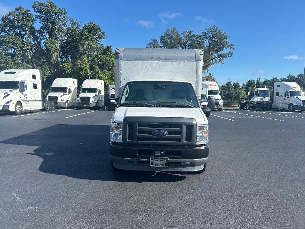 Light Duty Box Truck-Light and Medium Duty Trucks-Ford-2022-E350-Ocala-FL-106,576\n\t\tmiles-$ 29,250 - Image 2
