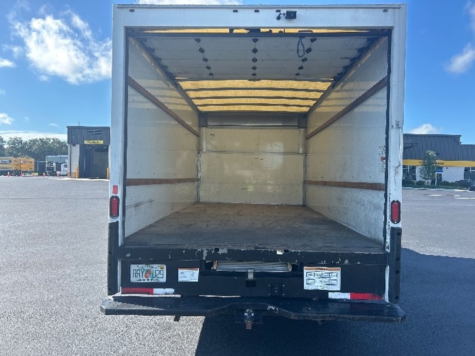 Light Duty Box Truck-Light and Medium Duty Trucks-Ford-2022-E350-Ocala-FL-106,576\n\t\tmiles-$ 29,250 - Image 8