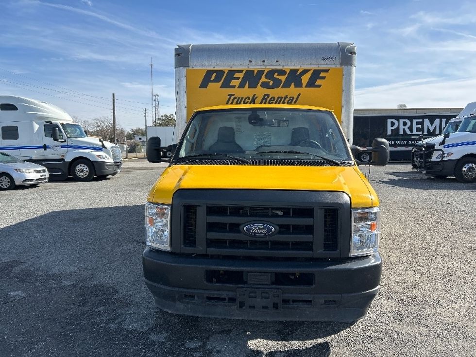 Light Duty Box Truck-Light and Medium Duty Trucks-Ford-2022-E350-Ocala-FL-88,193\n\t\tmiles-$ 34,750 - Image 2