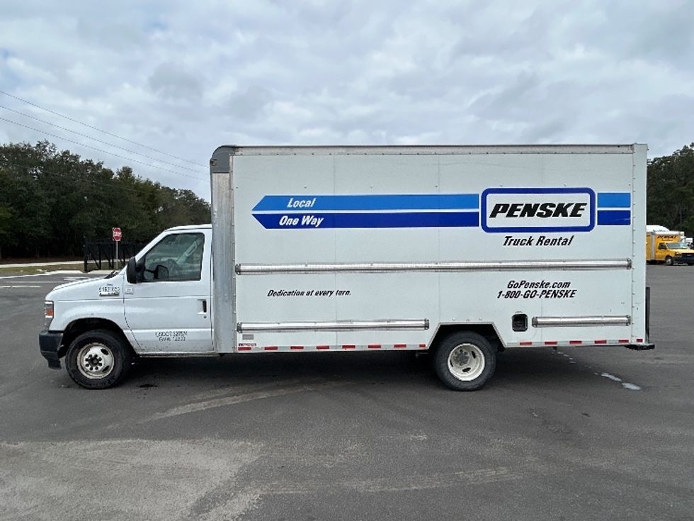 Light Duty Box Truck-Light and Medium Duty Trucks-Ford-2022-E350-Ocala-FL-94,846\n\t\tmiles-$ 32,750 - Image 4