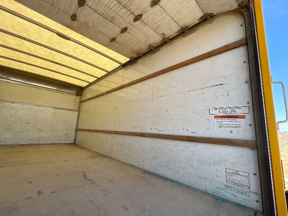 Light Duty Box Truck-Light and Medium Duty Trucks-Ford-2022-E350-Odessa-TX-114,512\n\t\tmiles-$ 24,750 - Image 10